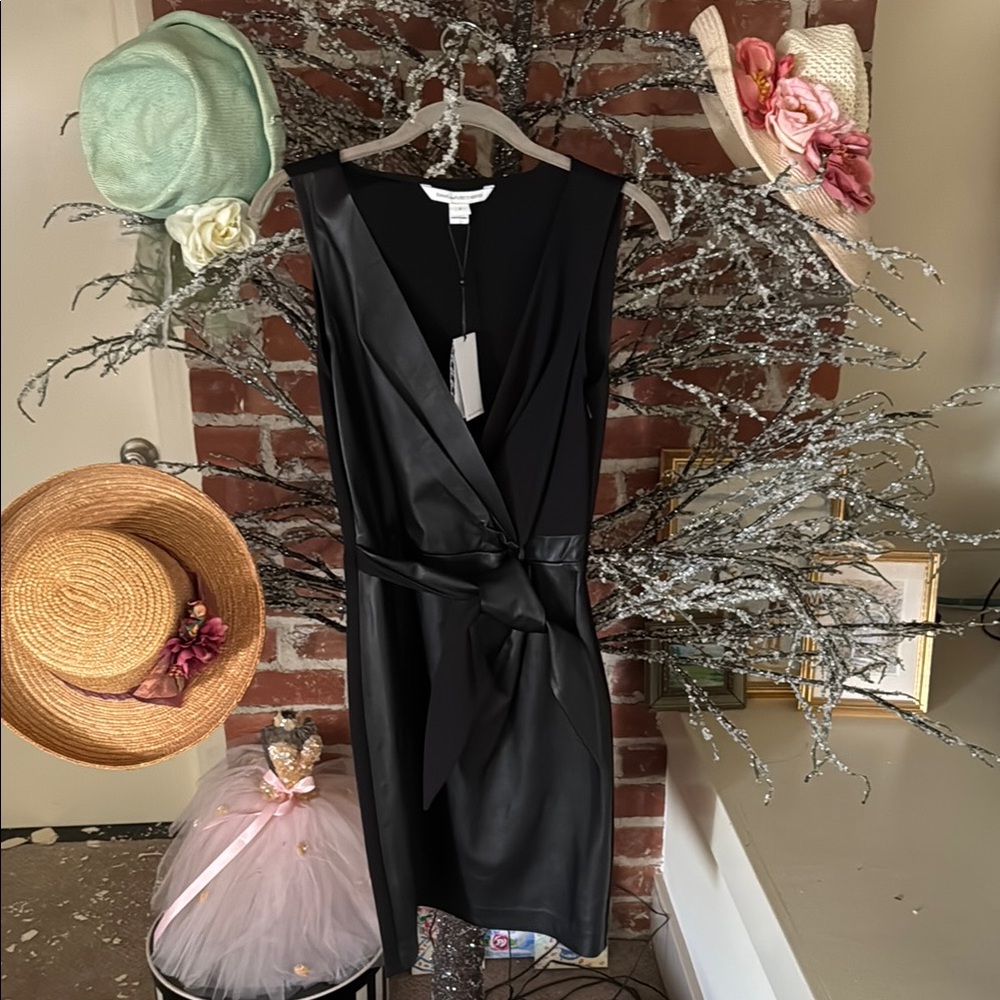 Diane Von Furstenberg Black Leather Sheath Wrap Dress V-Neck